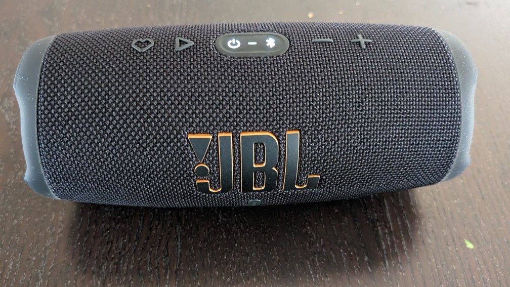 JBL Charge 5 Wifi