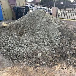 FREE DIRT TIERRA GRATIS