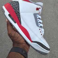Jordan 3 “Fire Red” Sz 9