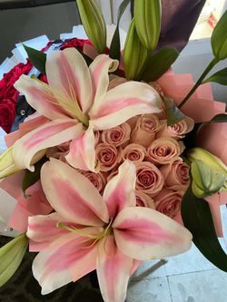 lily bouquet