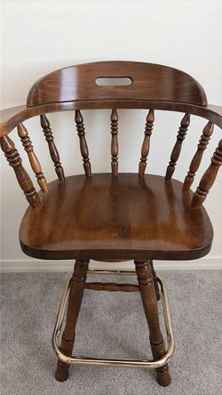 Wooden Bar stool/ chair