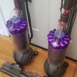 NEW cond DYSON ANIMAL BIG BALL VACUUM WITH COMPLETE ATTACHMENTS  , AMAZING SUCTION  , WORKS EXCELLENT  , IN THE BOX 