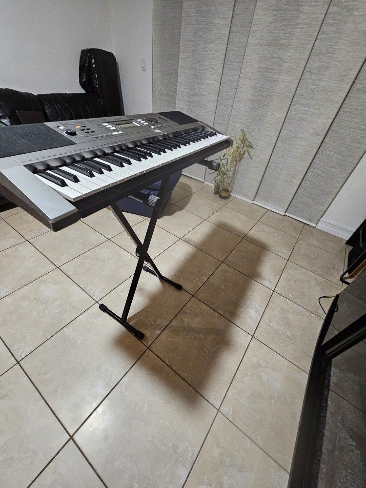 keyboard for Sale in Miami, FL OfferUp