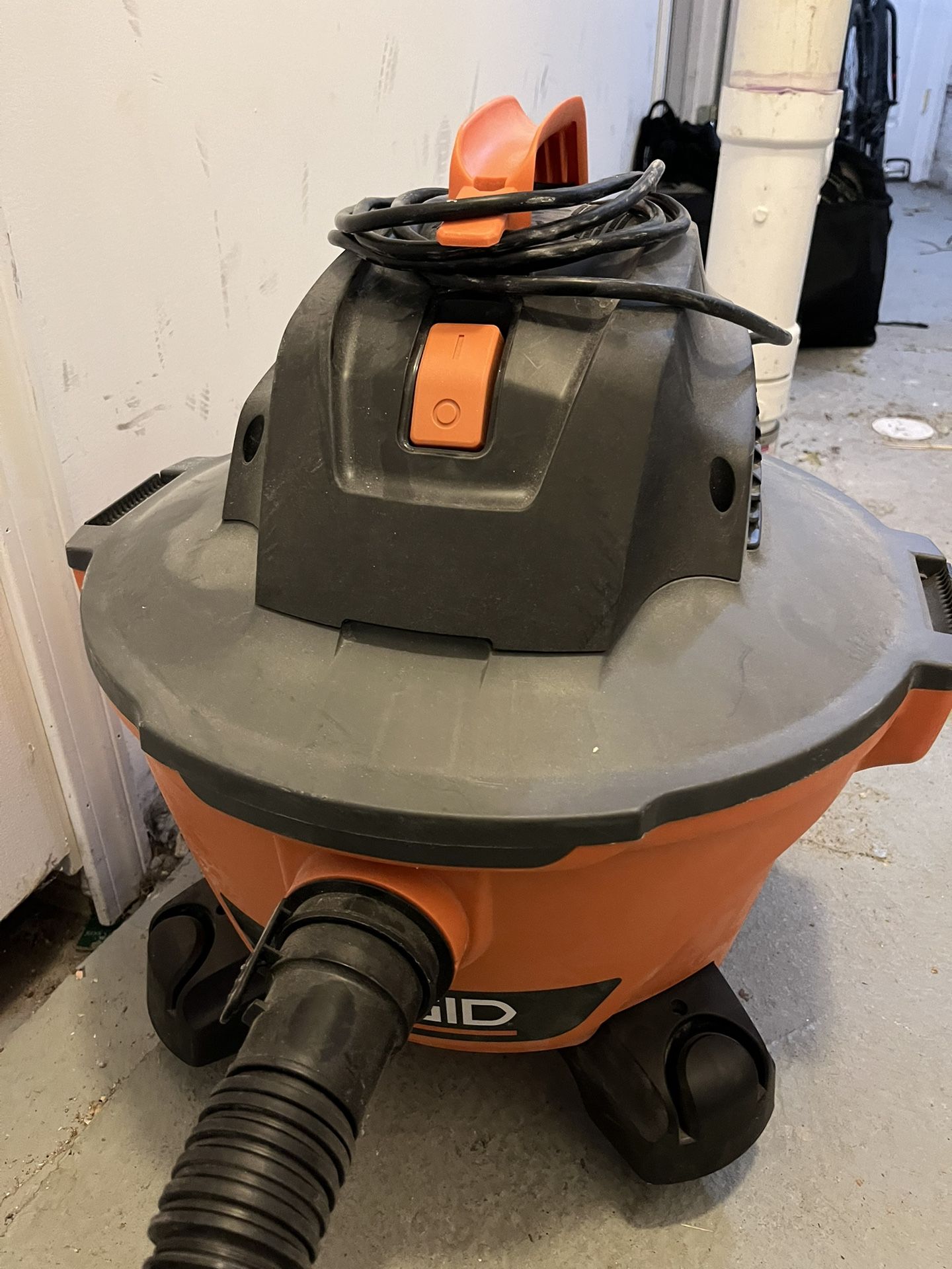 Wet/Dry Shop Vacuum