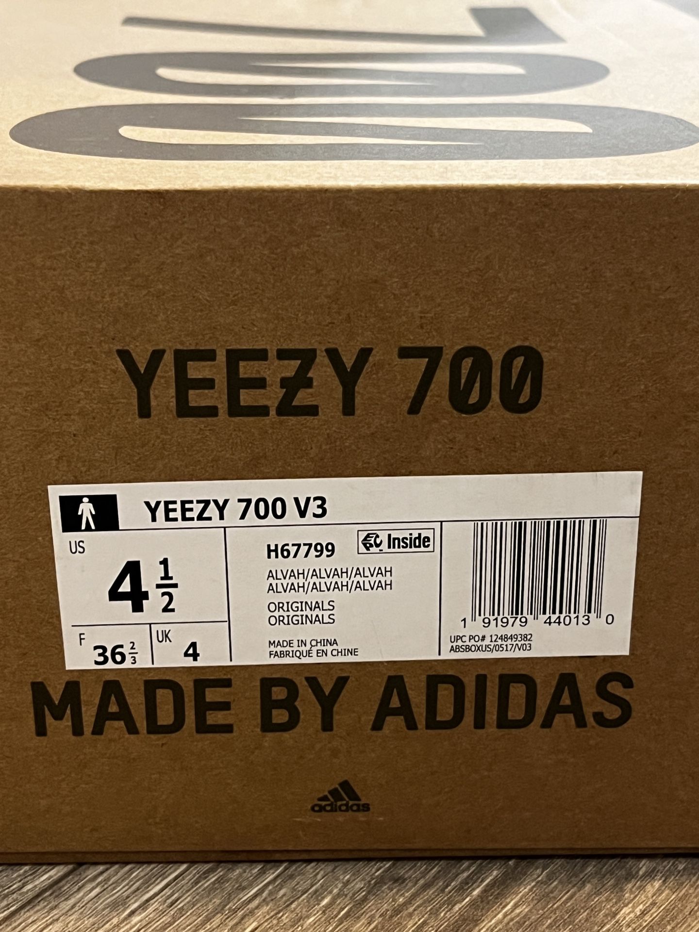 Box Yeezy Barcode Scanner App Yeezy 700 V3 Size