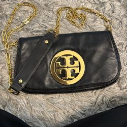 Tory Burch Bag With Gold Accents 