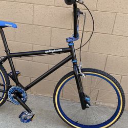 Sgvbicycles Pro OG Fire 26" BMX Cruiser in Black Red/ Black-Blue