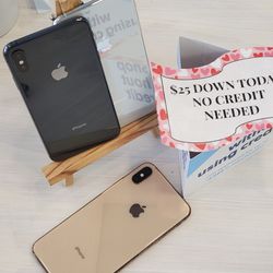 Apple IPhone Xs Unlocked 64GB - $1 Down Today, No Credit Required (PROMOTION FROM 6/21 TO 7/5)