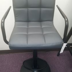 Bar Stool, 1 Available 