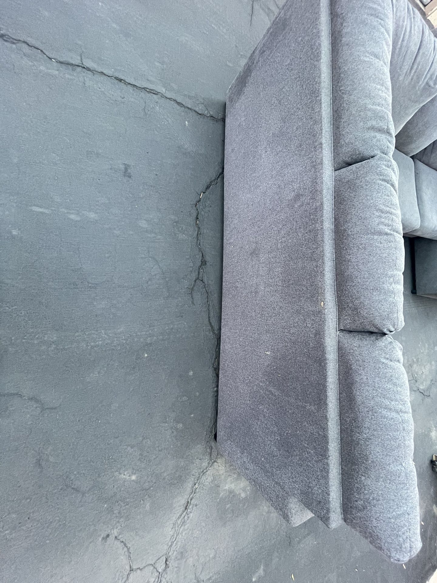 Free Couch 