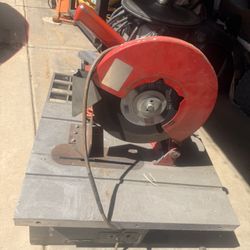 WOW! Milwaukee Metal Chop Saw NICE STABLE TOO WOW!