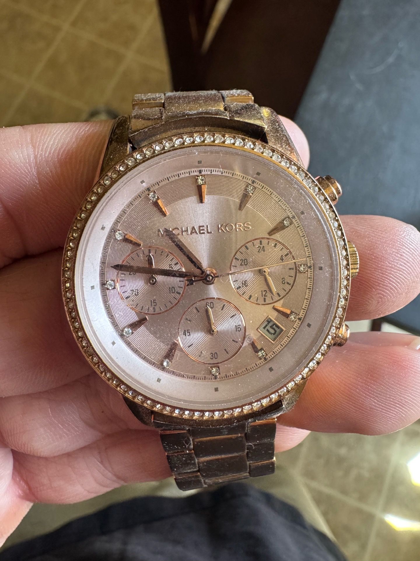 2 Michael Kors watches