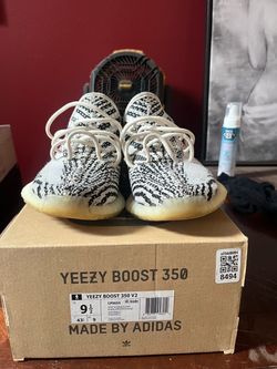 Yeezy 350 Boost Zebra