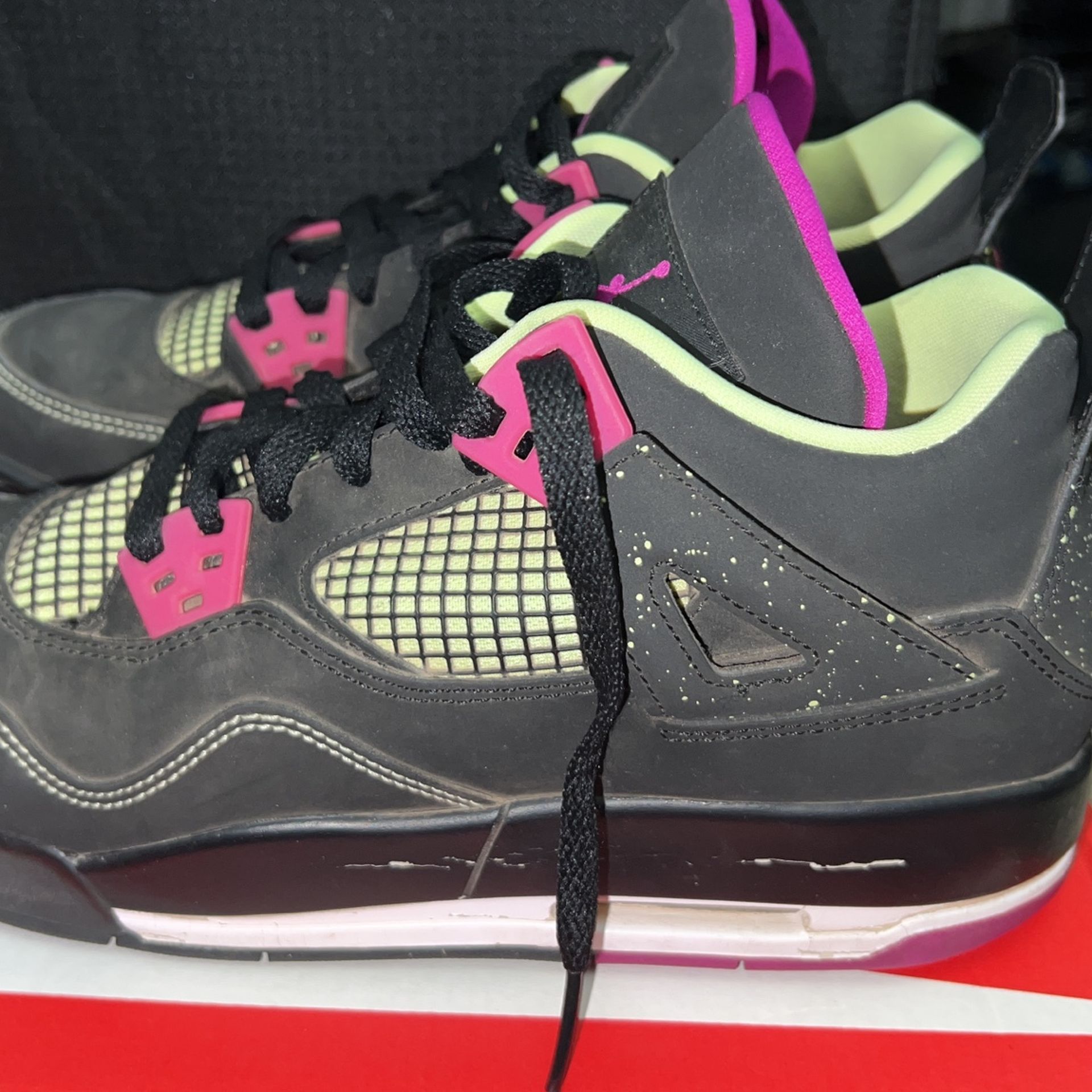 Nike Air Jordan 4 Retro 30th GG Sneaker Shoes Girls Fuchsia 705344-027 SZ 8y