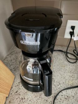 Black+Decker 12-Cup Coffee Maker, Works Great