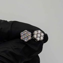 10mm Moissanite Cluster Stone Earrings (BEAUTIFUL)