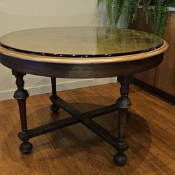 Walnut Dining Table (Vintage/Antique)