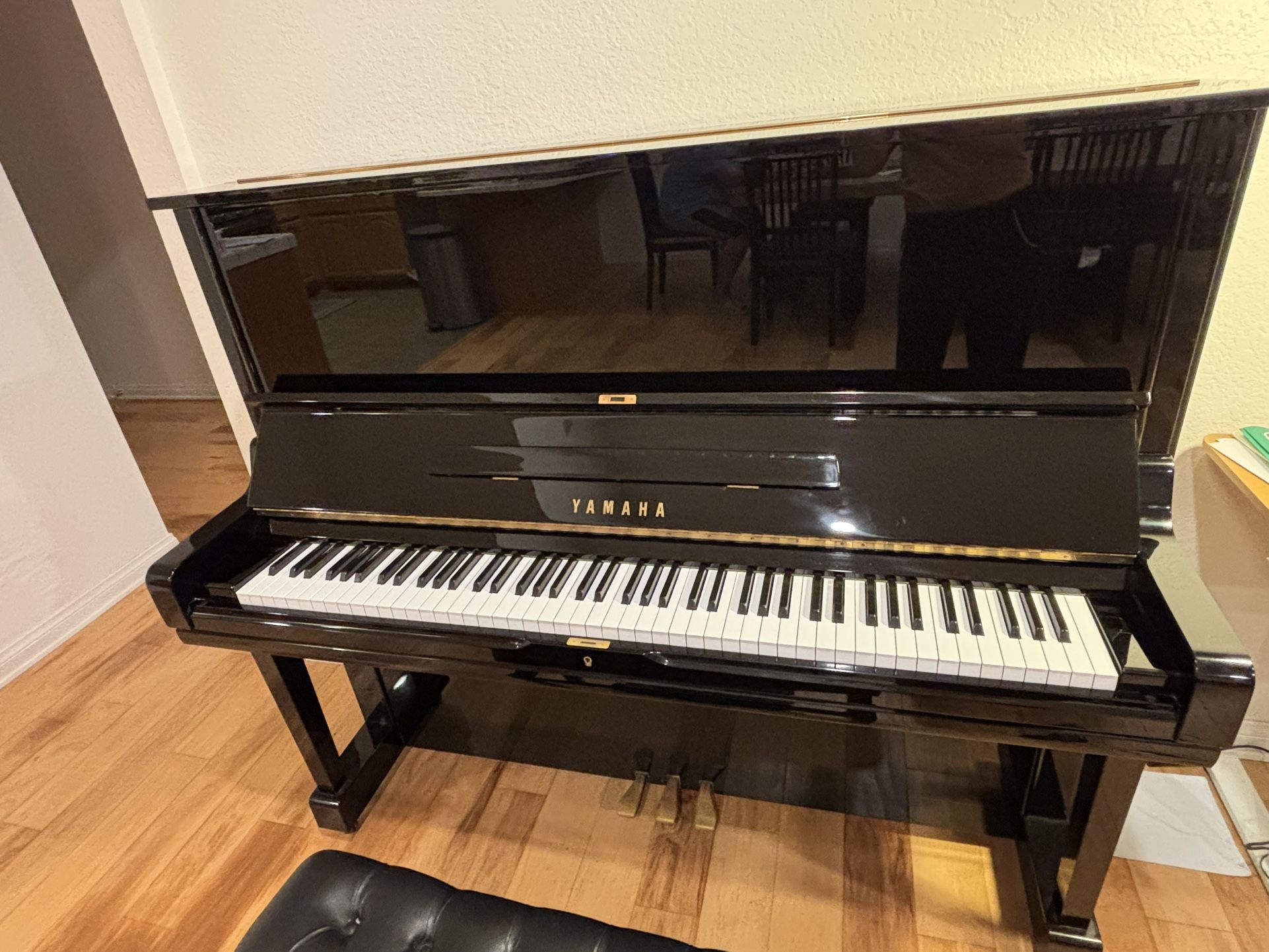 Yamaha U3A Upright Piano – Made in Japan – Excellent Condition