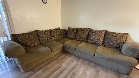 L Shaped Sofa/Couch