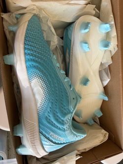 New Balance FuelCell 4040v7 Molded Baseball Cleats – Brand New