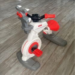 Fish Price Kids Station Bike