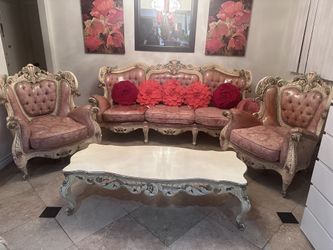 Victorian Living Set .$1,400