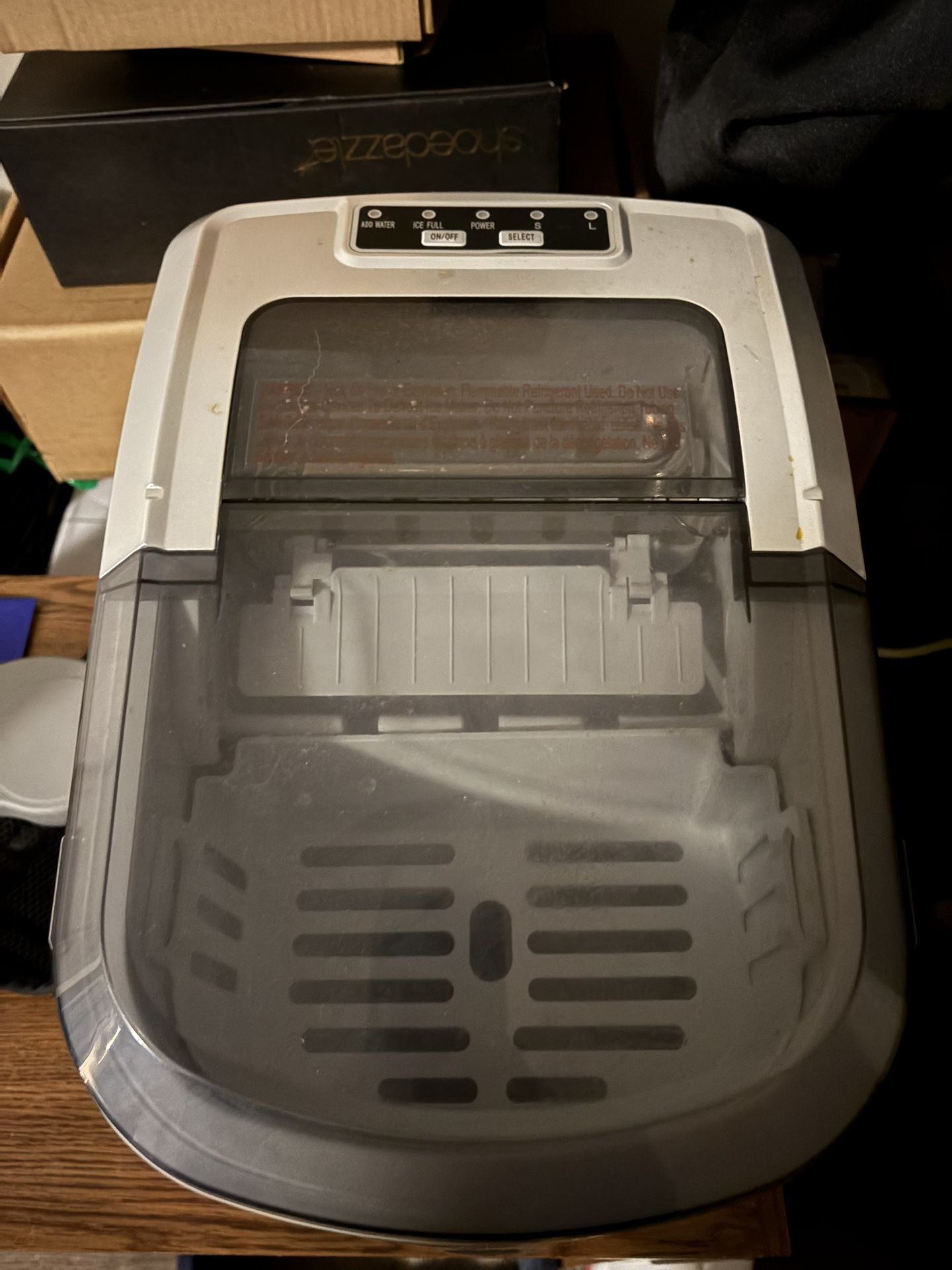 Like New Ice Maker