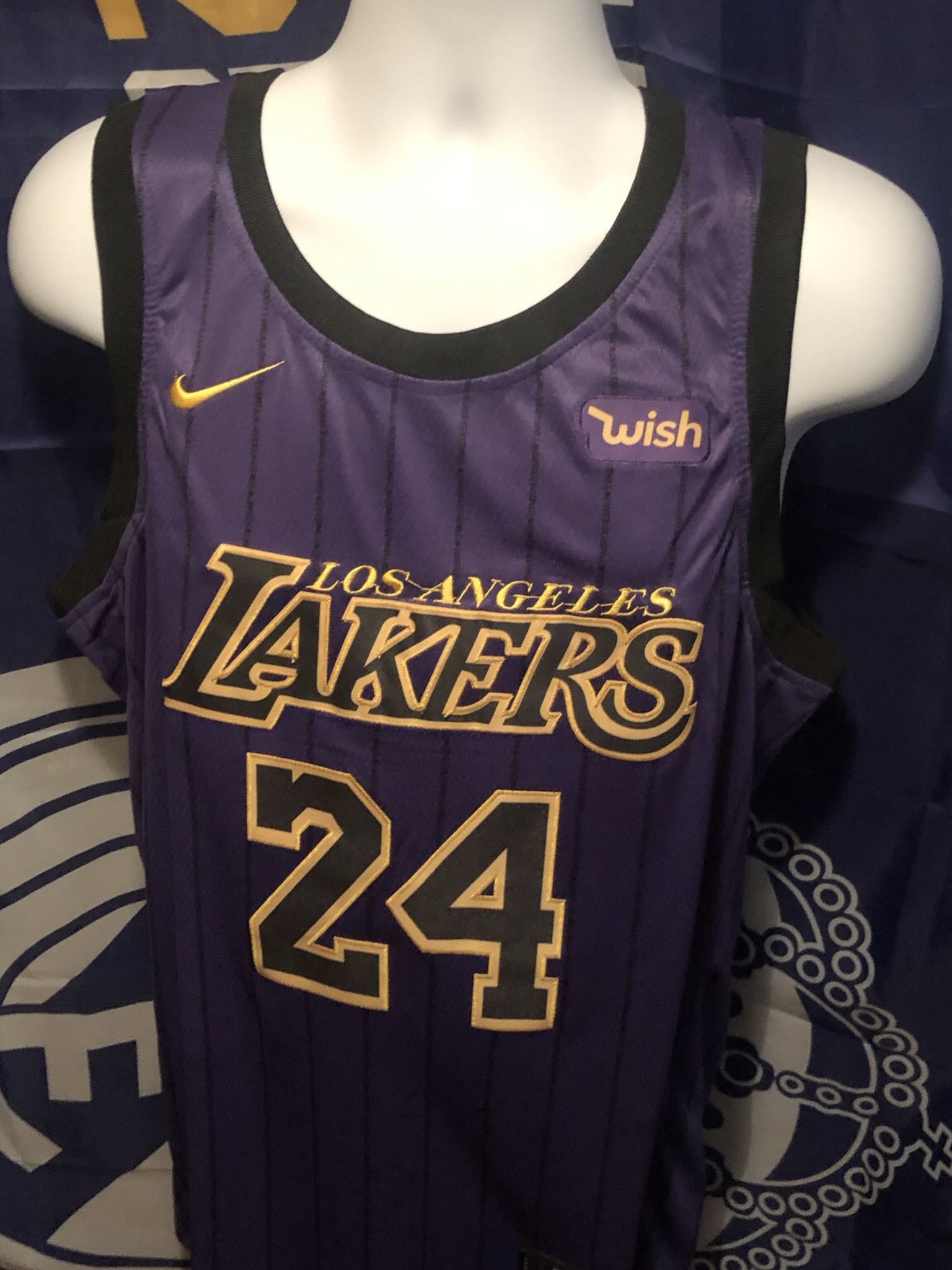 Kobe Bryant Lakers 24