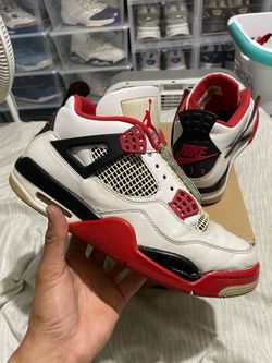 Sz 9.5 Jordan Retro 4s $30 FIRM NO TRADES