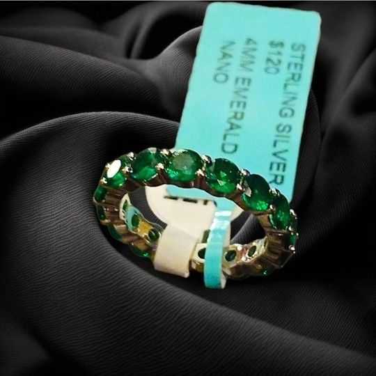 925 Emerald Nano Ring 