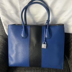 Michael Kors Purse $100