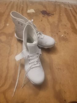 Football shoes
