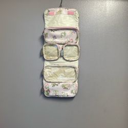 Hanging Cosmetics Travel Case