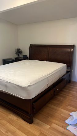 King size bed