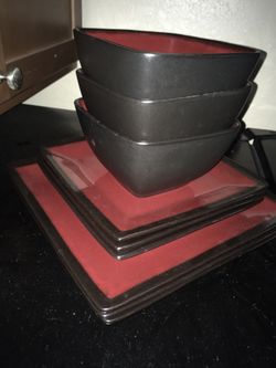 Beautiful Accent Dinnerware Set
