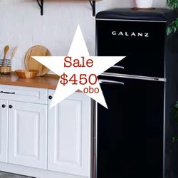 **GALANZ  Black Retro Refrigerator**