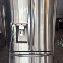 36” LG REFRIGERATOR FRIDGE NEVERA HELADERA GOOD CONDITION WORKING PROPERLY DELIVERY AVAILABLE 4 MONTHS OF WARRANTY