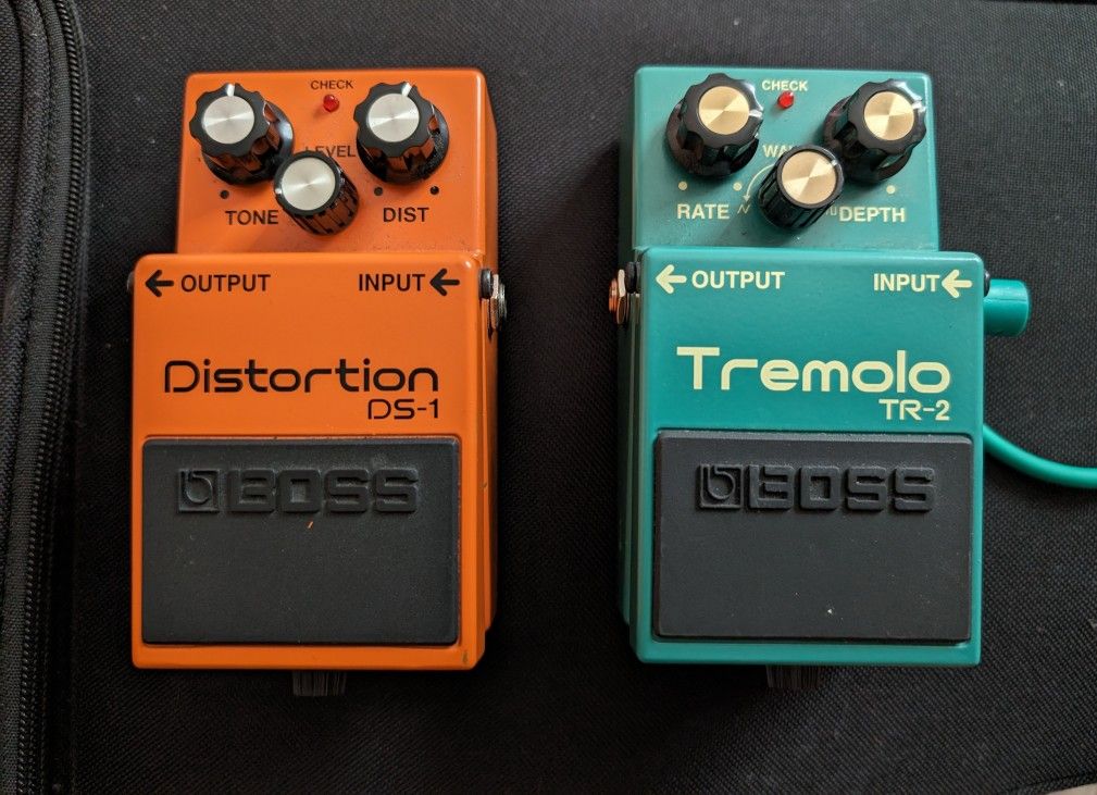 Boss Tremolo And Distortion Pedals For Electric Guitar 