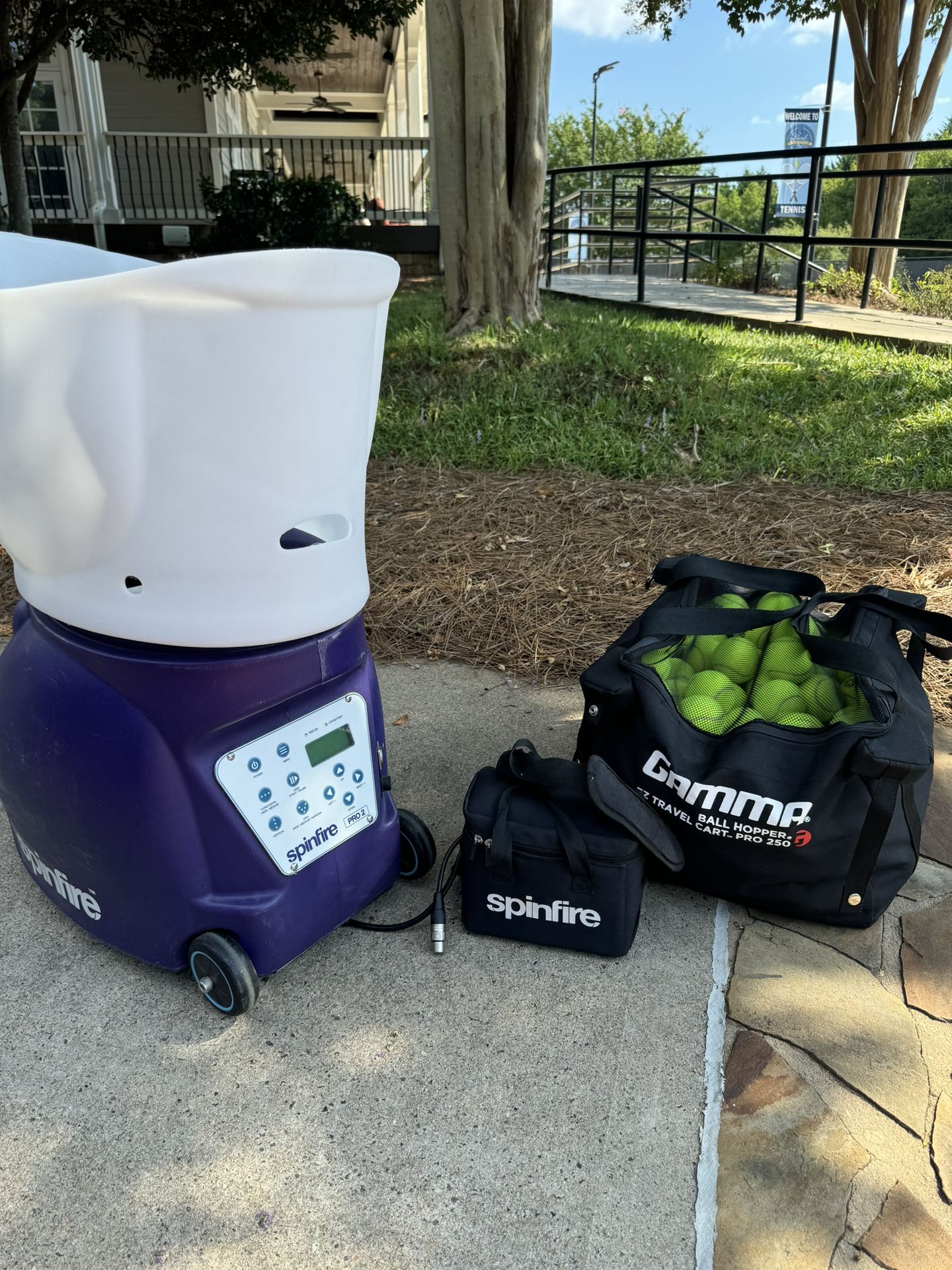 Tennis Ball Machine Spinfire Pro 2