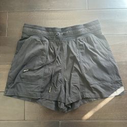 Lululemon Shorts - S6