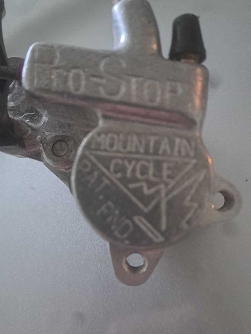 Disc Brake Caliper