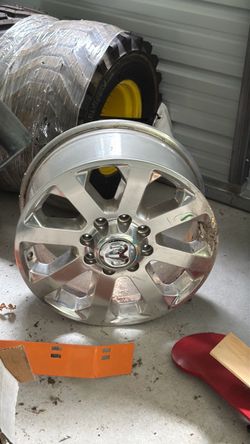 2019 Ram aluminum 20 inch rim