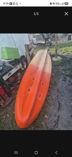 Kayak  broken free