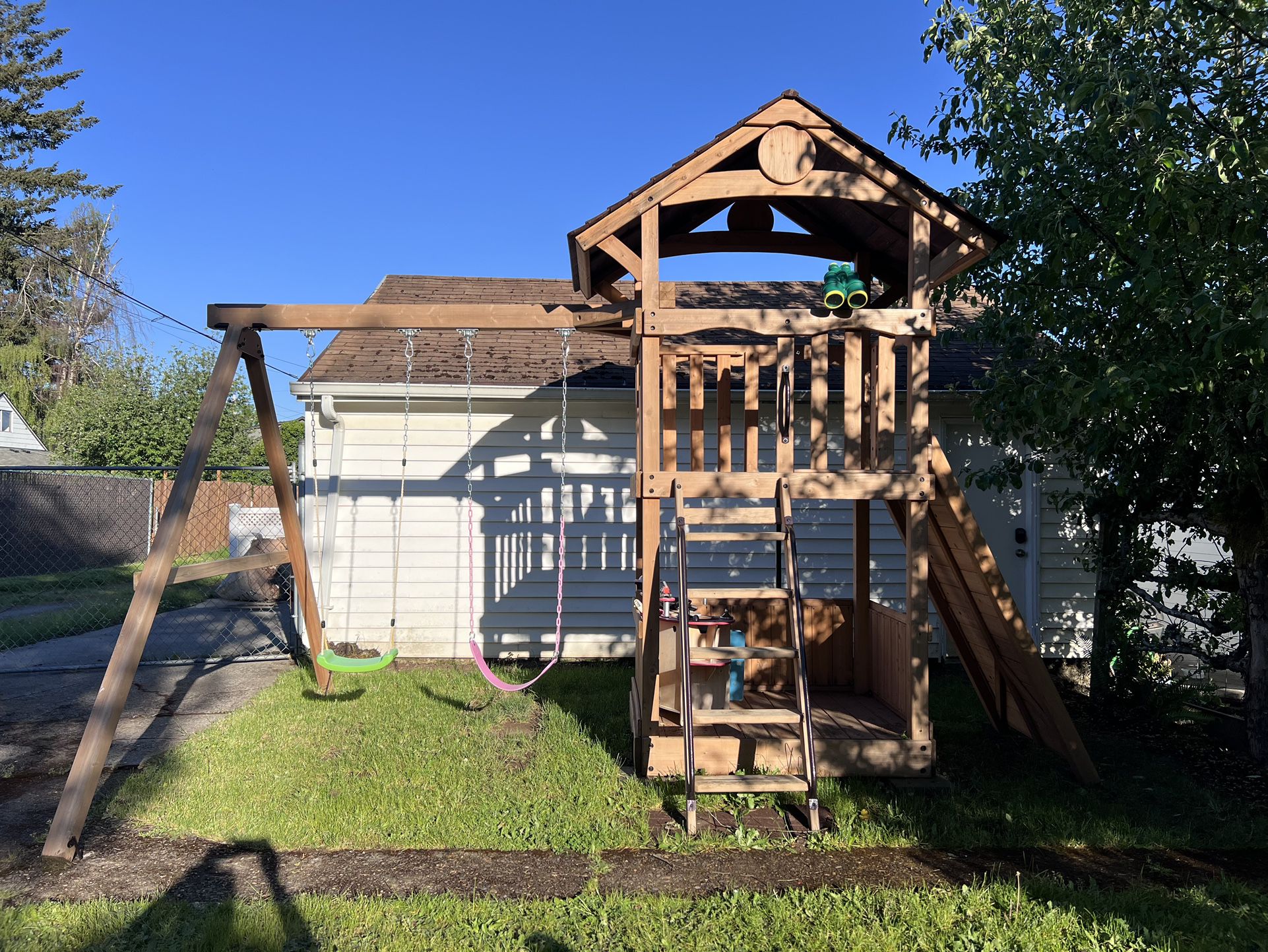 Backyard Adventures Play Structure