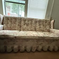 Victorian Style Couch 