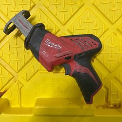 M12 Milwaukee HackZall