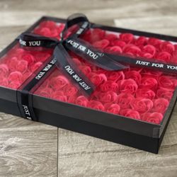 Rose SPA Soap Flowers Gift Box (88 Pcs)