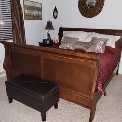 King Size Headboard Footboard With A Box Springs