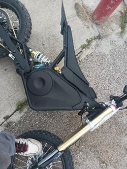 Electric bike for sale we only had it for 5 days is like new