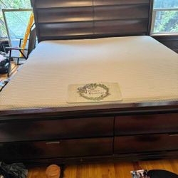 Queen Size Dark Wood Storage Bed Frame 2 drawers